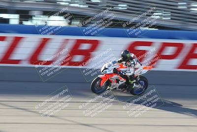 media/Nov-26-2022-Fastrack Riders (Sat) [[b001e85eef]]/Level 3/Session 1 Front Straight/